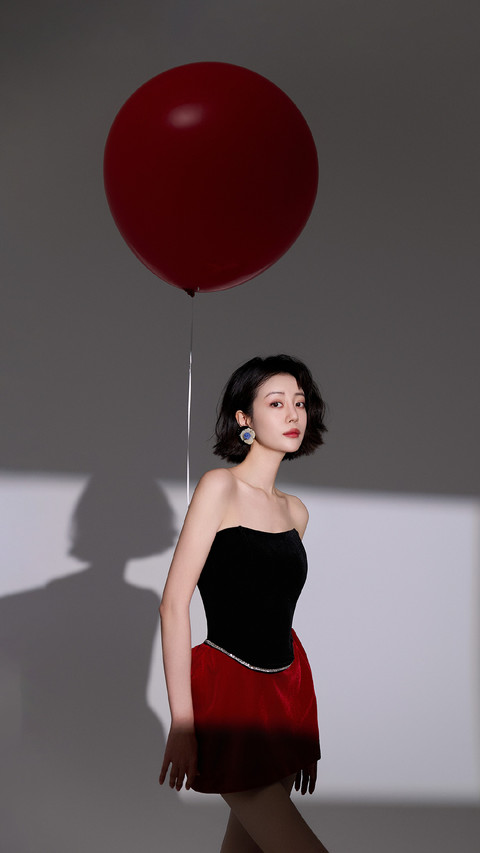 “国民妹妹”李溪芮 preview