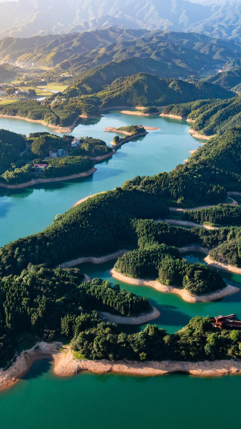 The clouds in tianhu wetland are light preview