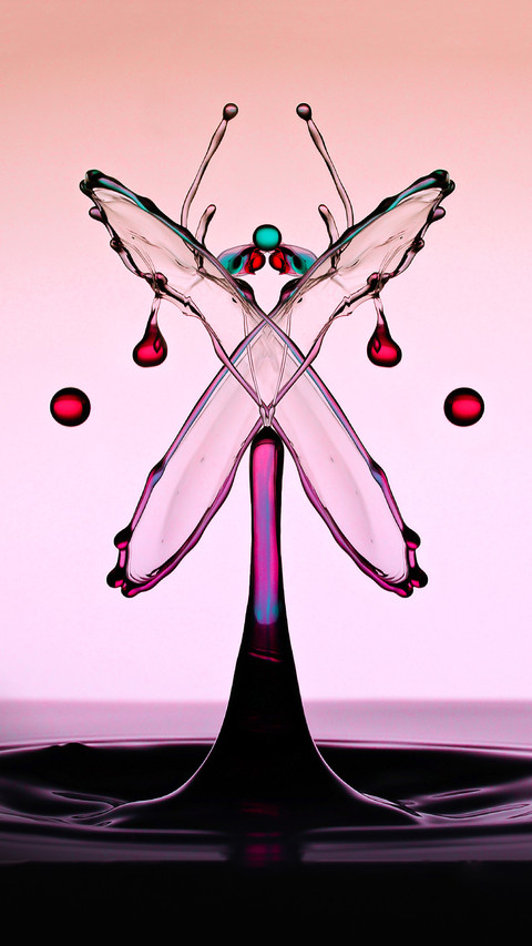 Water splashes like elves preview