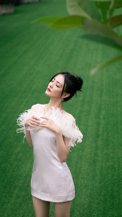 努力又坚强的徐璐 preview
