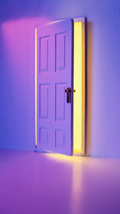 Opened door to yellow background preview