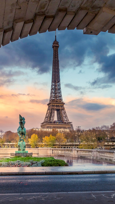 Eiffel tower seen from arch of Bir Hakeim bridge in Paris preview
