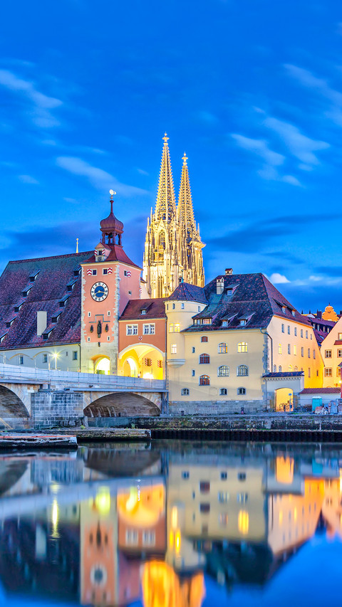 Historical Stone Bridge, in the evening, Regensburg, Germany preview