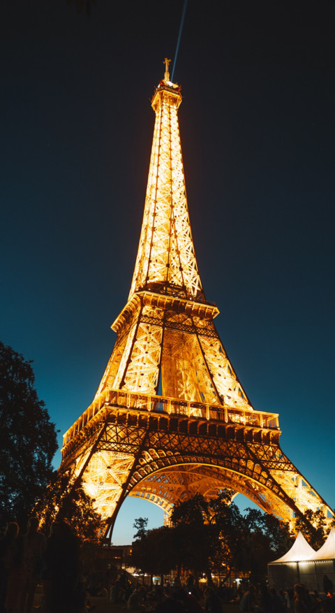 Paris (19) preview