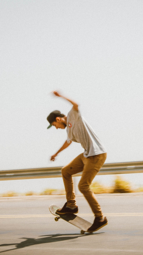 Skateboard (13) preview