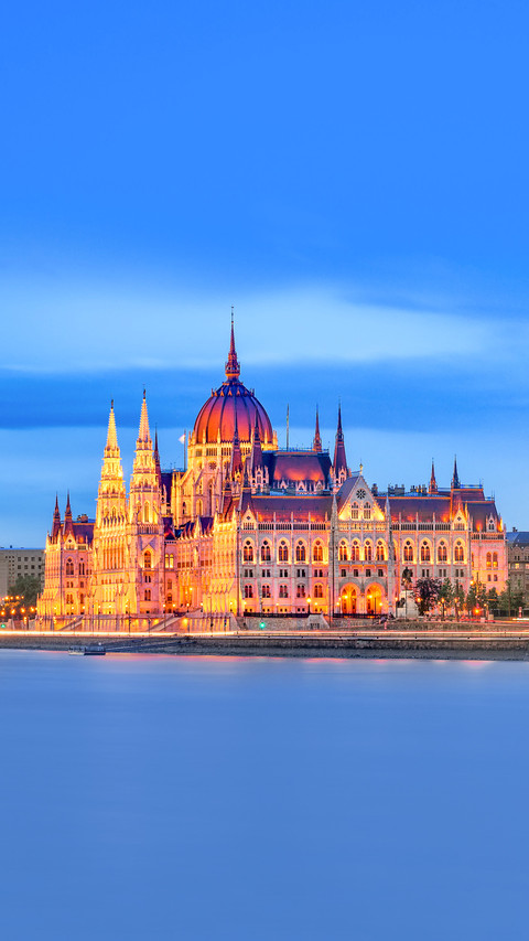 Budapest Parliament and Danube River Embankment preview