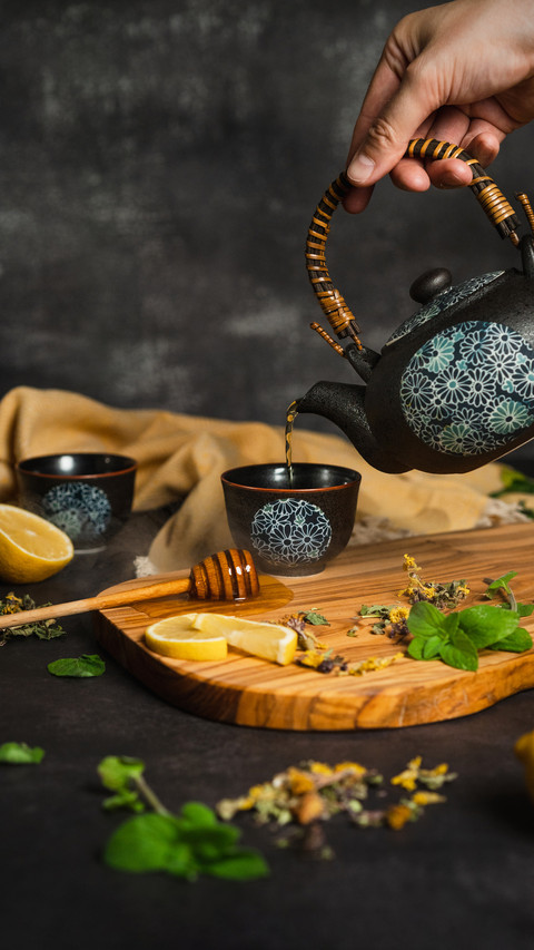 How to make lemon tea preview
