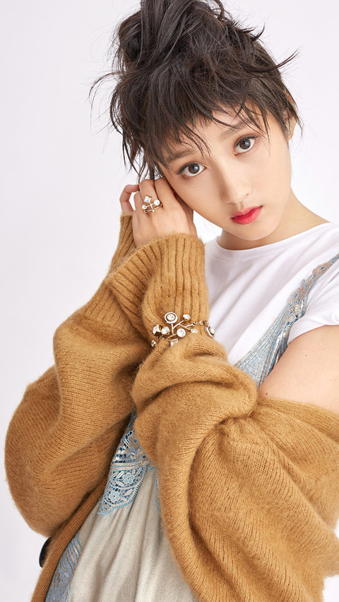 关晓彤 preview