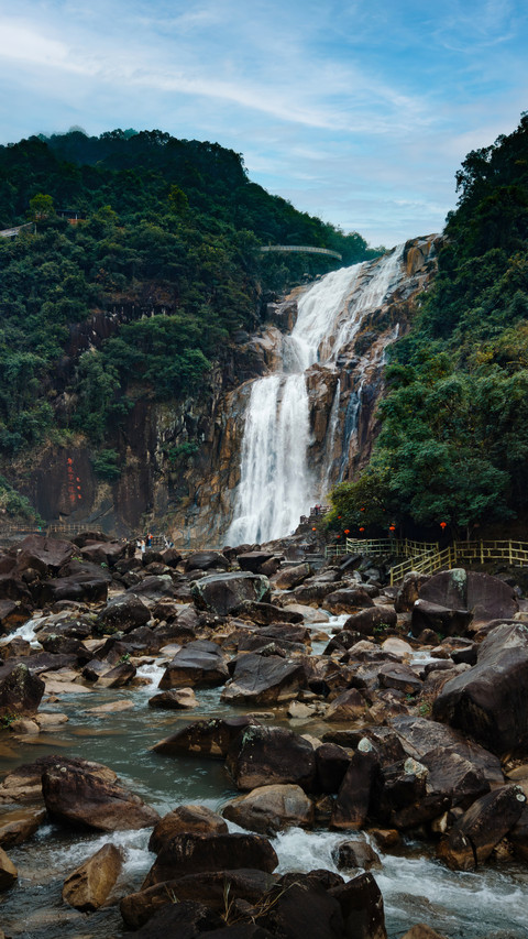 The longguizhai waterfall cascades straight down preview