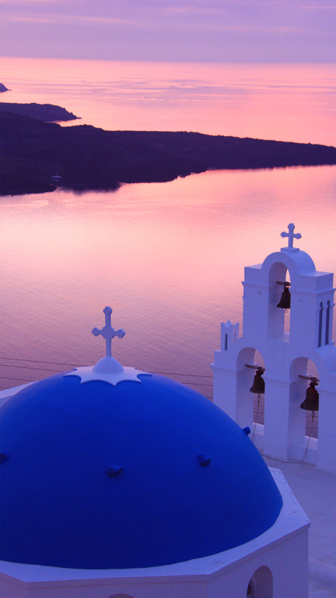 The sunset glow of santorini preview