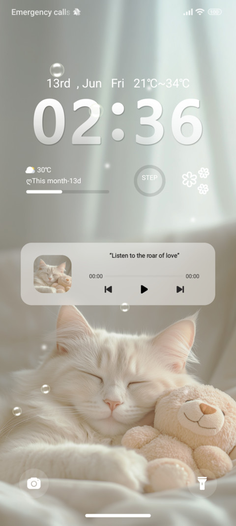 White big cat preview
