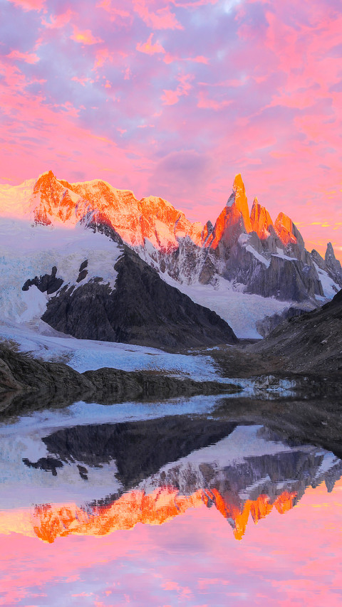 Cerro Torre mountain and lake at sunrise preview