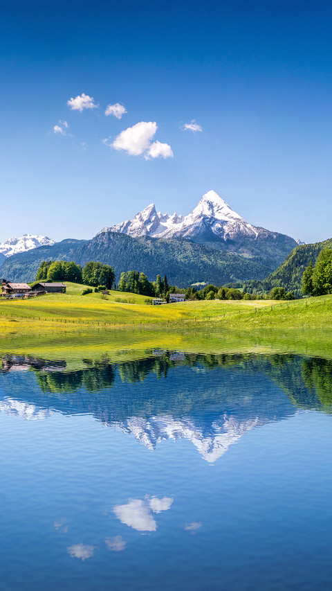 Summer in the Alps preview