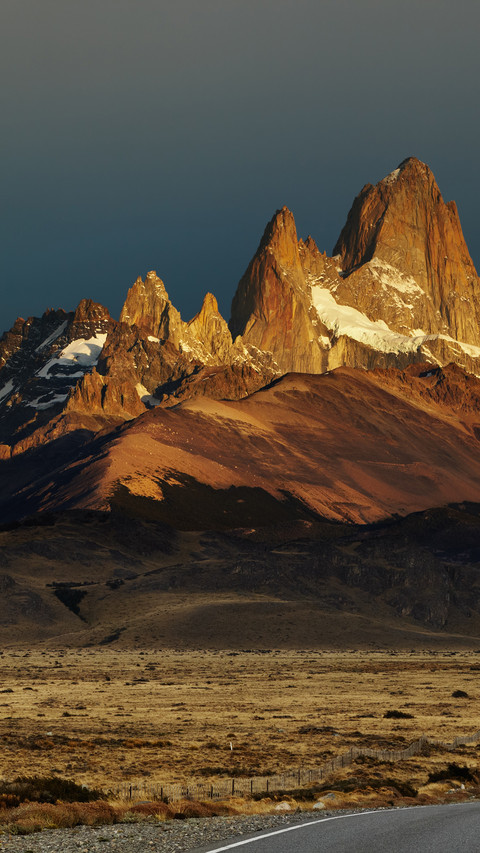 Mount Fitz Roy at sunrise preview