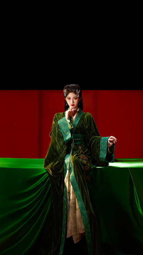 鞠婧祎露芜衣狐系图鉴 preview