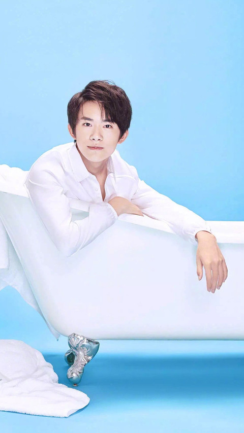 TFBOYS砥砺前行 preview