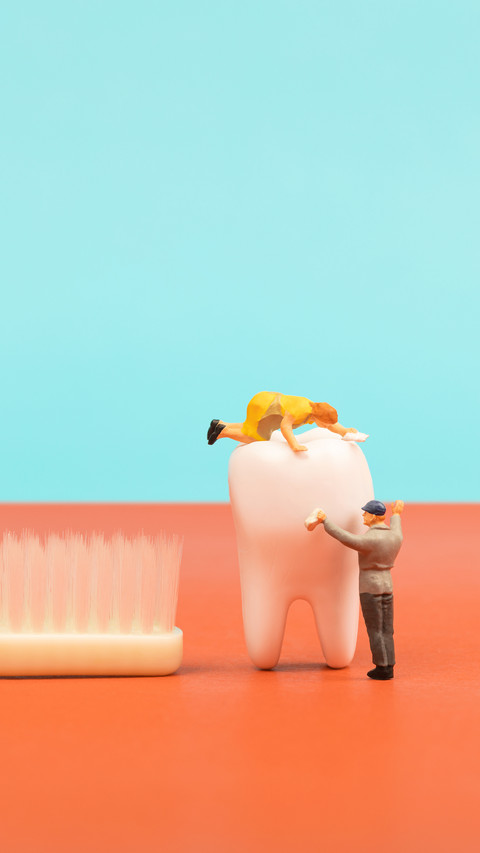Tooth extraction 60 preview