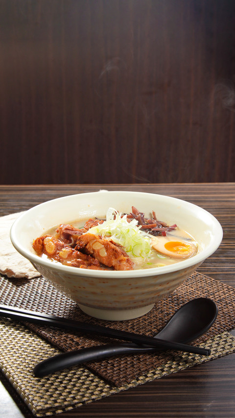 Japanese ramen noodles preview