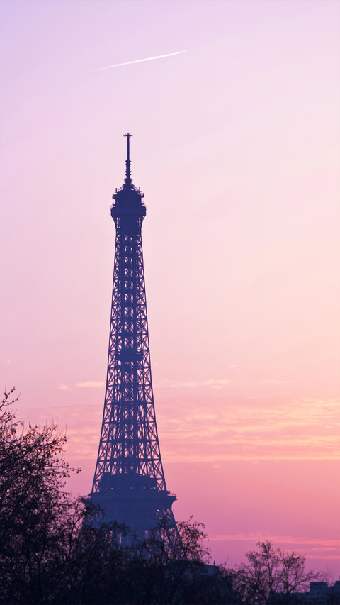 Romantic Paris preview