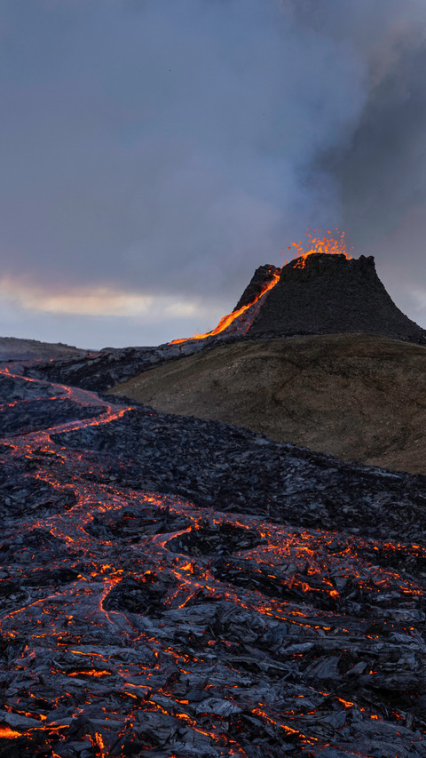 Scenic views of Iceland's mountains preview