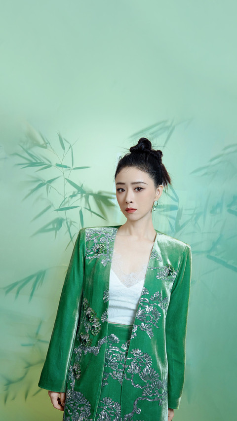 蒋欣的“演绎之旅” preview