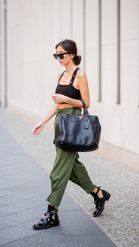 Summer is to dress casually 02 preview